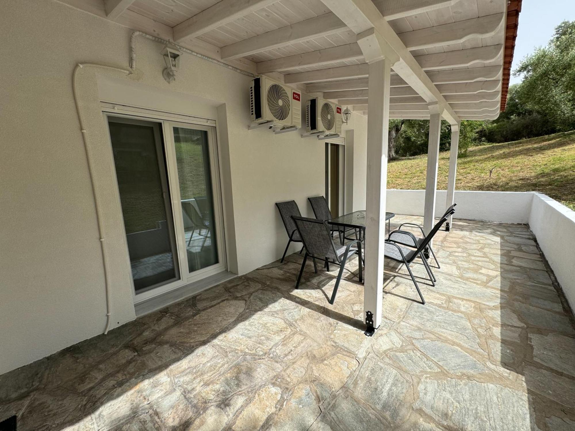 Отель Makis House Никити Экстерьер фото